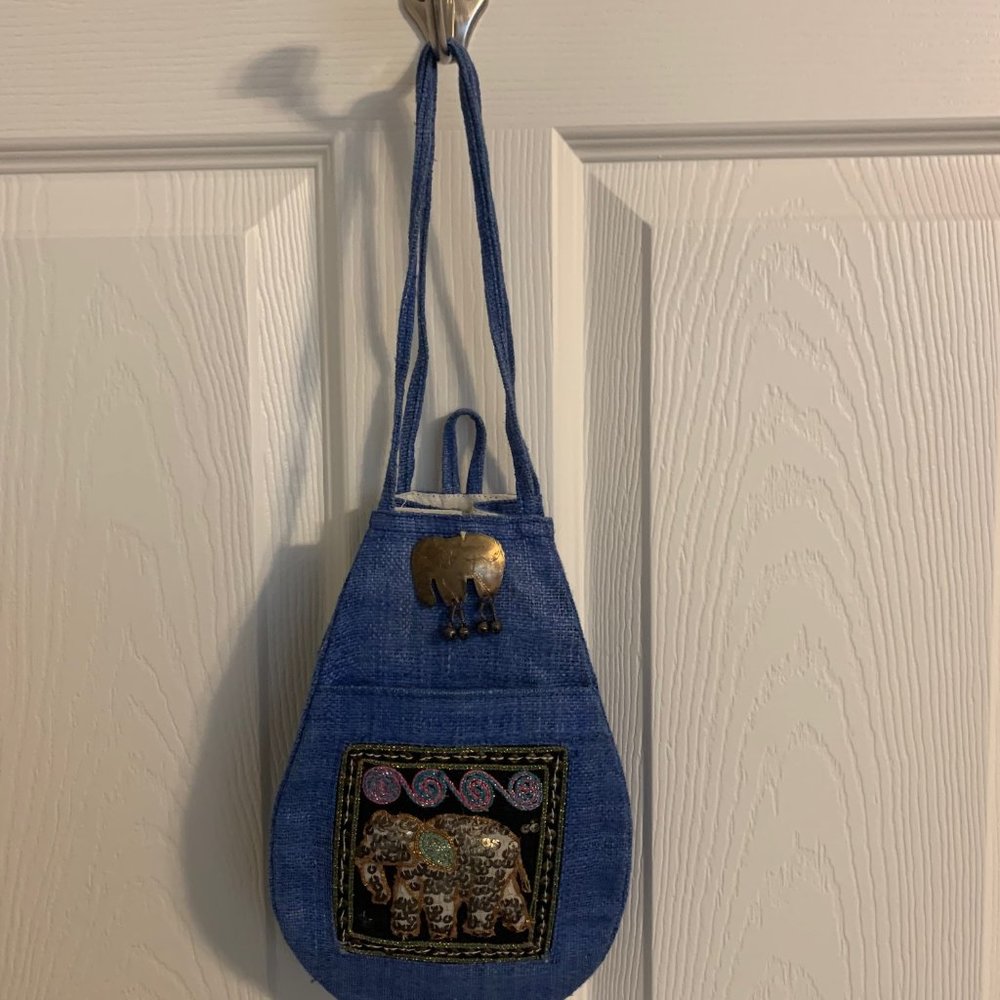 Handbag - Picture 2 of 9